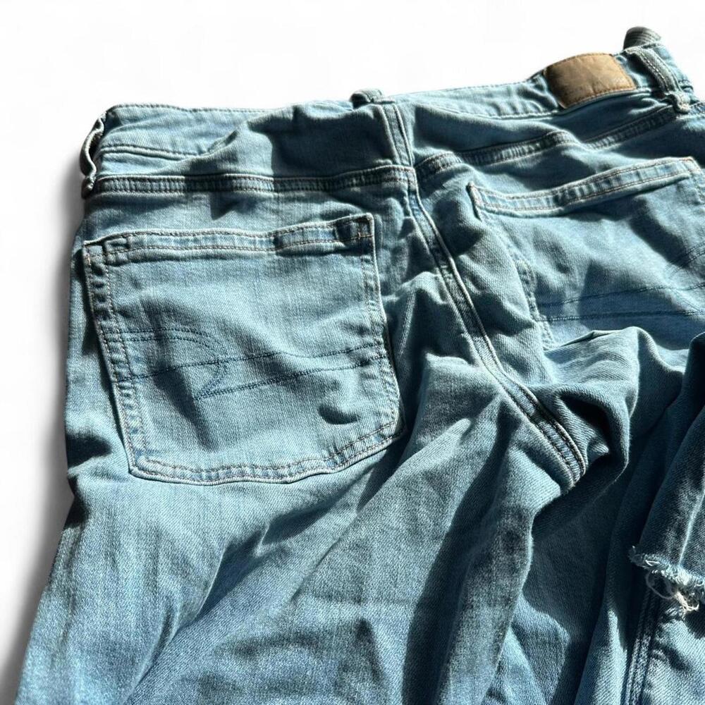 American Eagle Low-Rise Baggy Wide Leg Jeans Size 6 - Picture 8 of 8